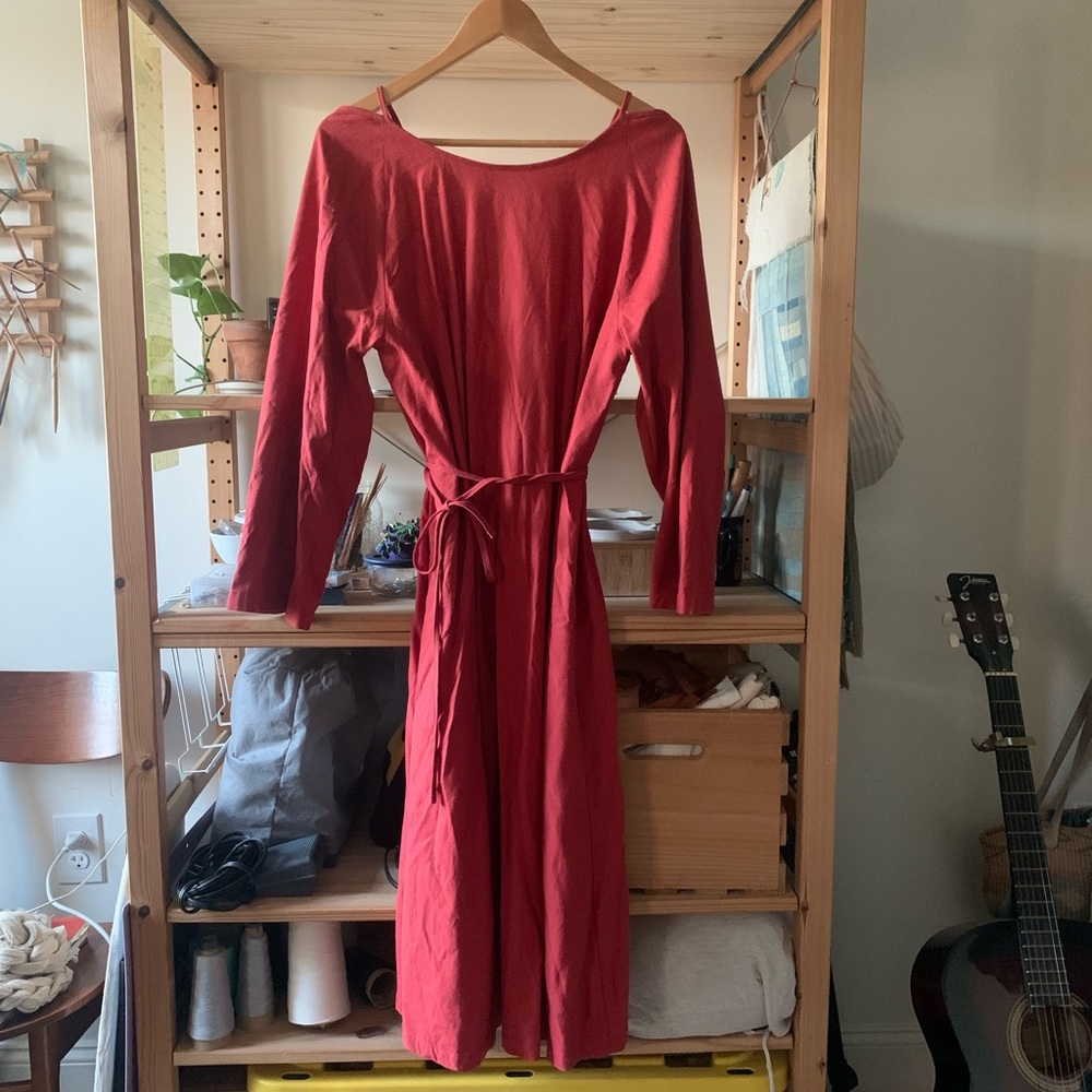 baserange long sleeved midi dress